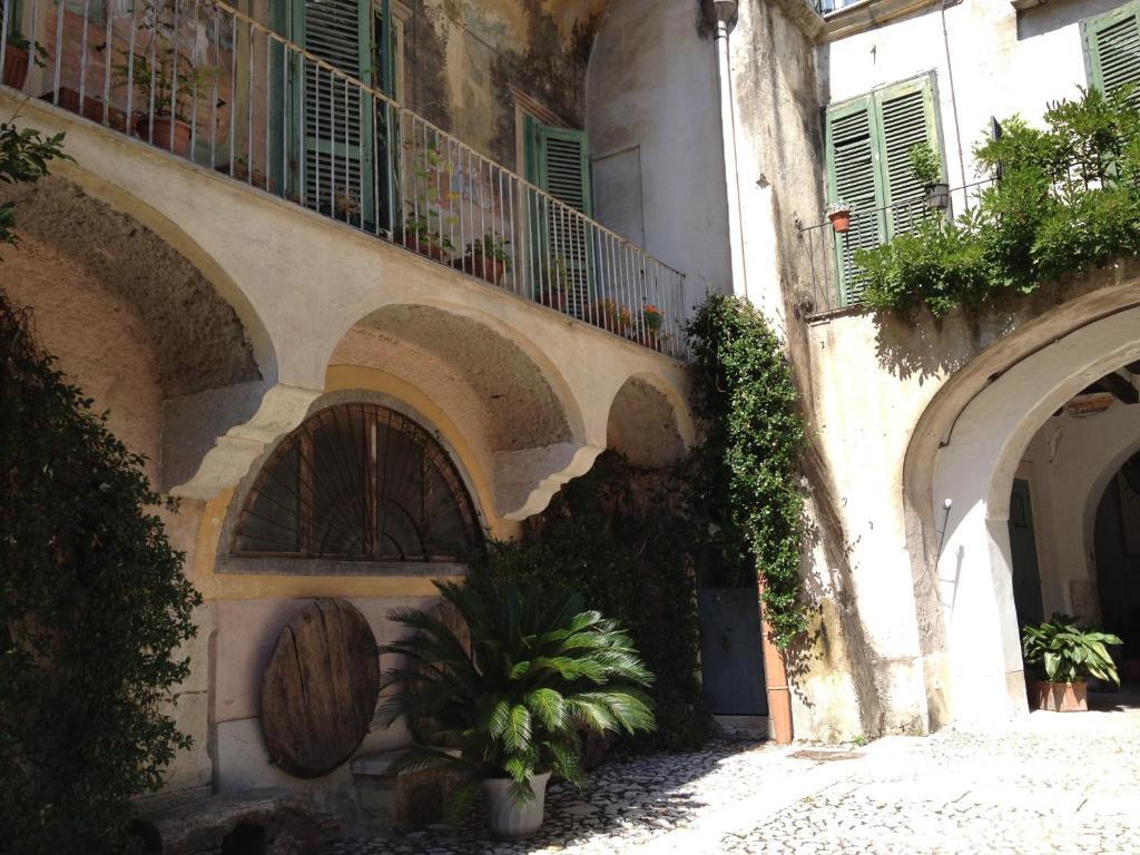 Agriturismo Mustilli SantʼAgata deʼ Goti