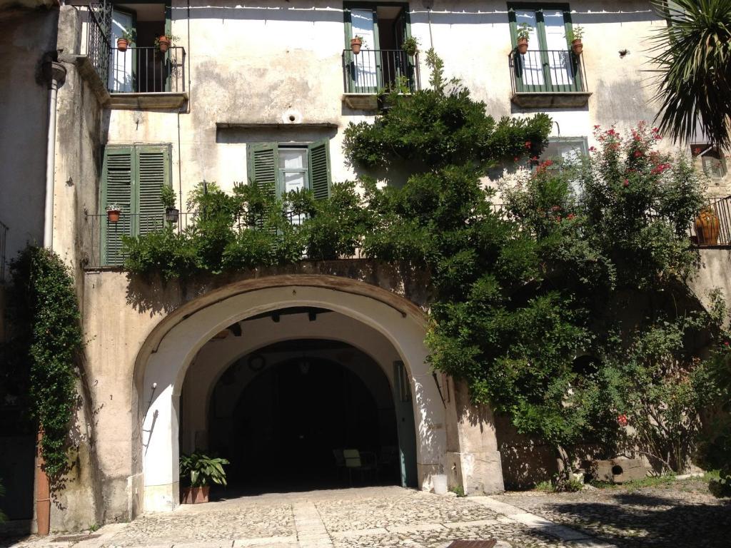 Agriturismo Mustilli * SantʼAgata deʼ Goti